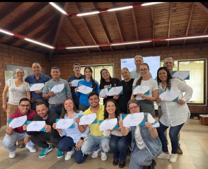 Equipo certificado tras una jornada de formación con Solotalento